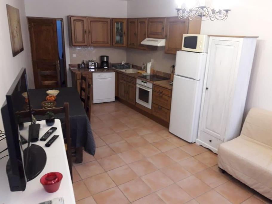Apt En Luberon Appartement 3 Chambres Et Garage Privee Экстерьер фото